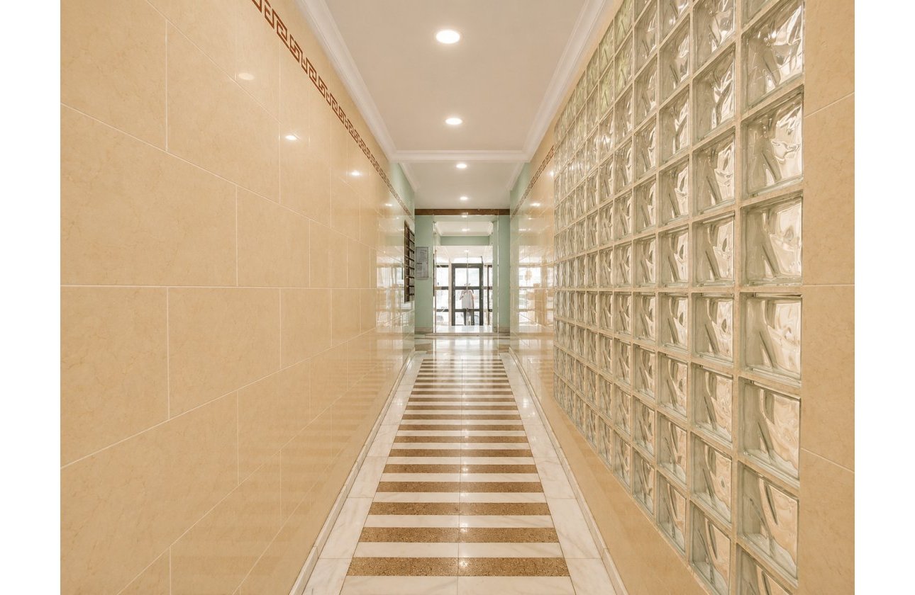 Revente - Appartement -
Torrevieja - Costa Blanca