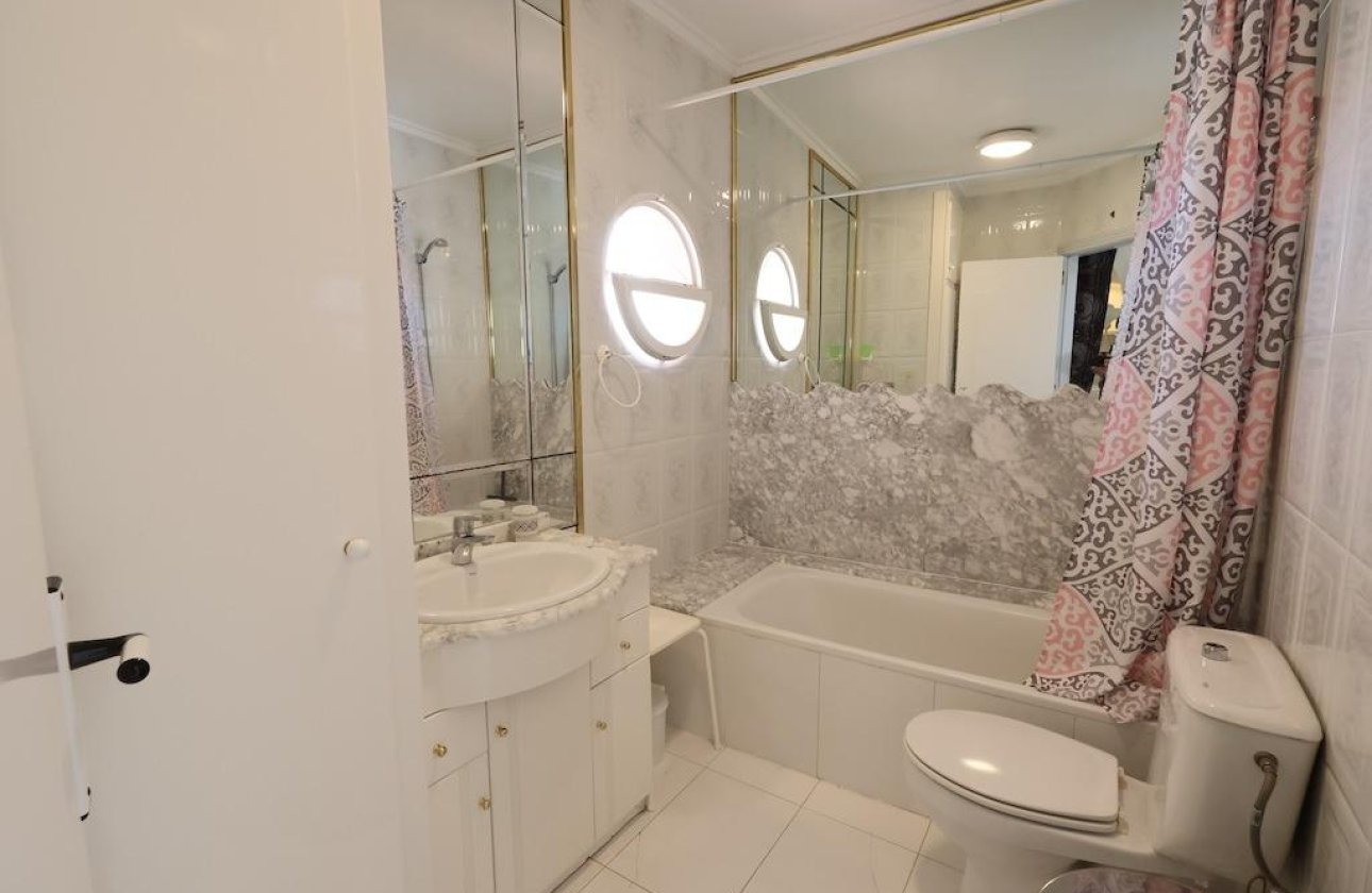 Revente - Appartement -
Torrevieja - Costa Blanca