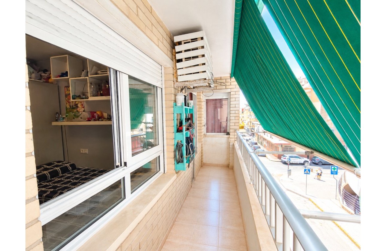 Revente - Appartement -
Torrevieja - Costa Blanca
