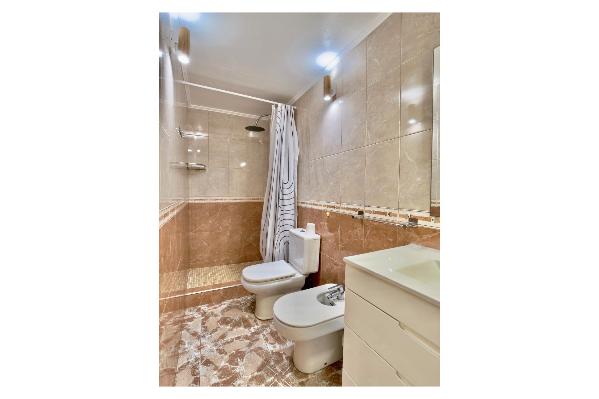 Revente - Appartement -
Torrevieja - Costa Blanca
