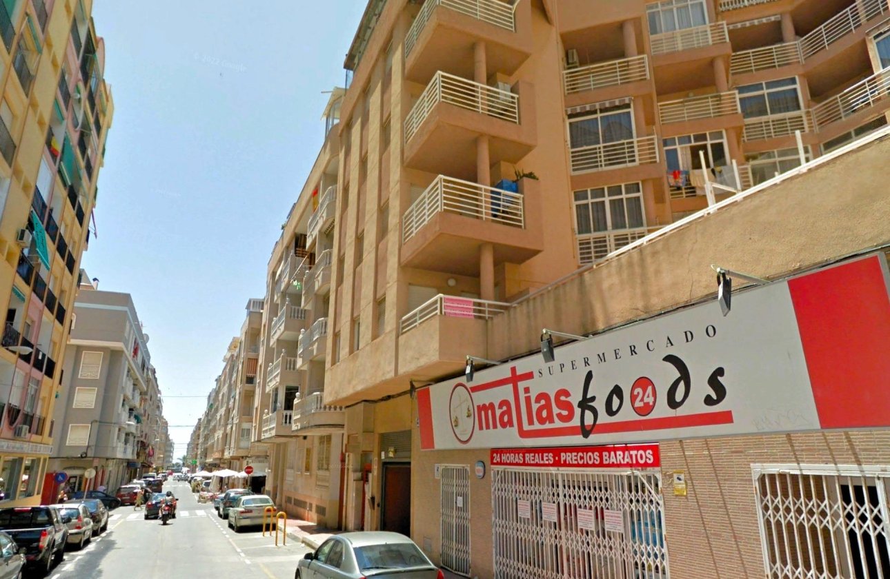 Revente - Appartement -
Torrevieja - Curva Del Palangre