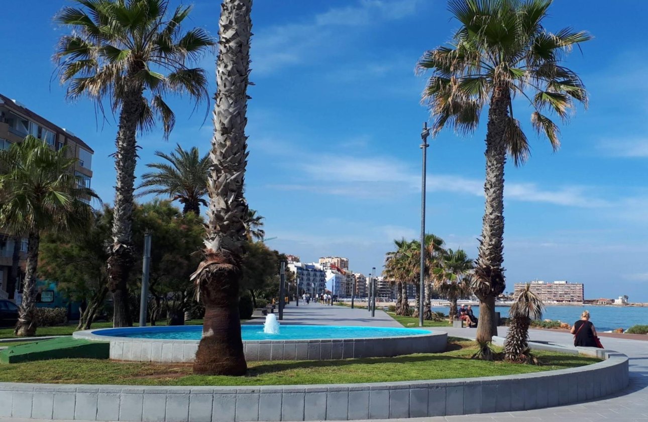 Revente - Appartement -
Torrevieja - Curva Del Palangre