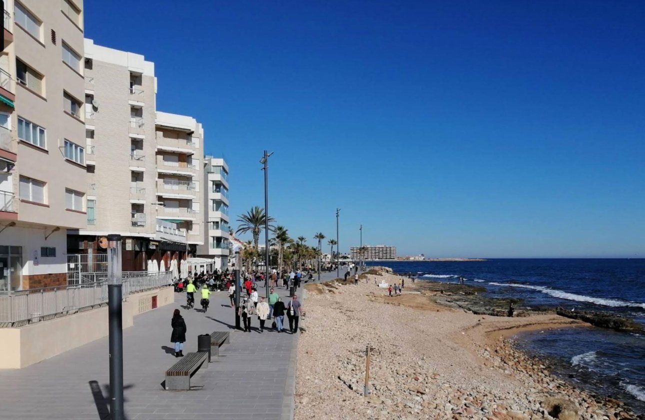 Revente - Appartement -
Torrevieja - Curva Del Palangre