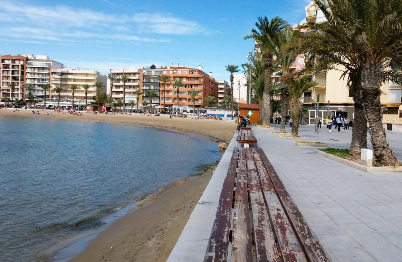 Revente - Appartement -
Torrevieja - Curva Del Palangre