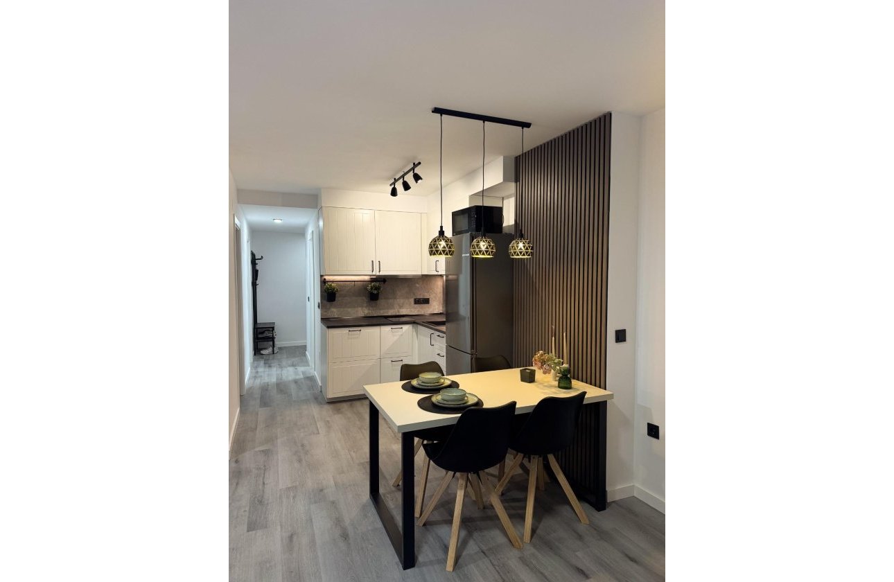 Revente - Appartement -
Torrevieja - Curva Del Palangre