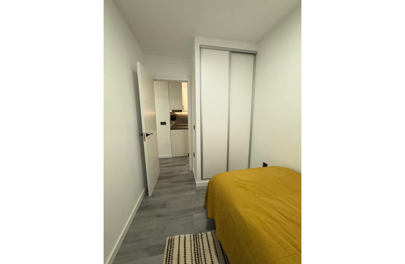 Revente - Appartement -
Torrevieja - Curva Del Palangre