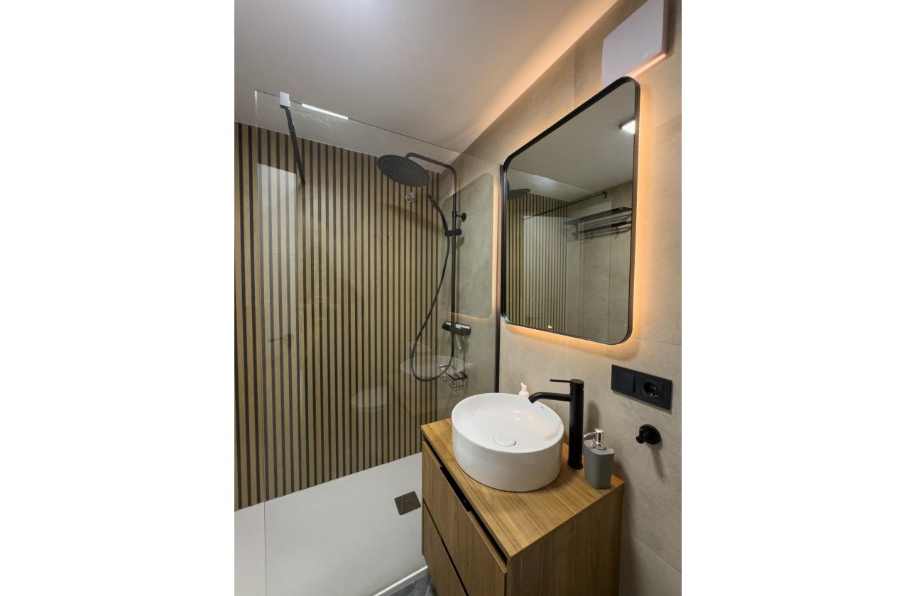 Revente - Appartement -
Torrevieja - Curva Del Palangre