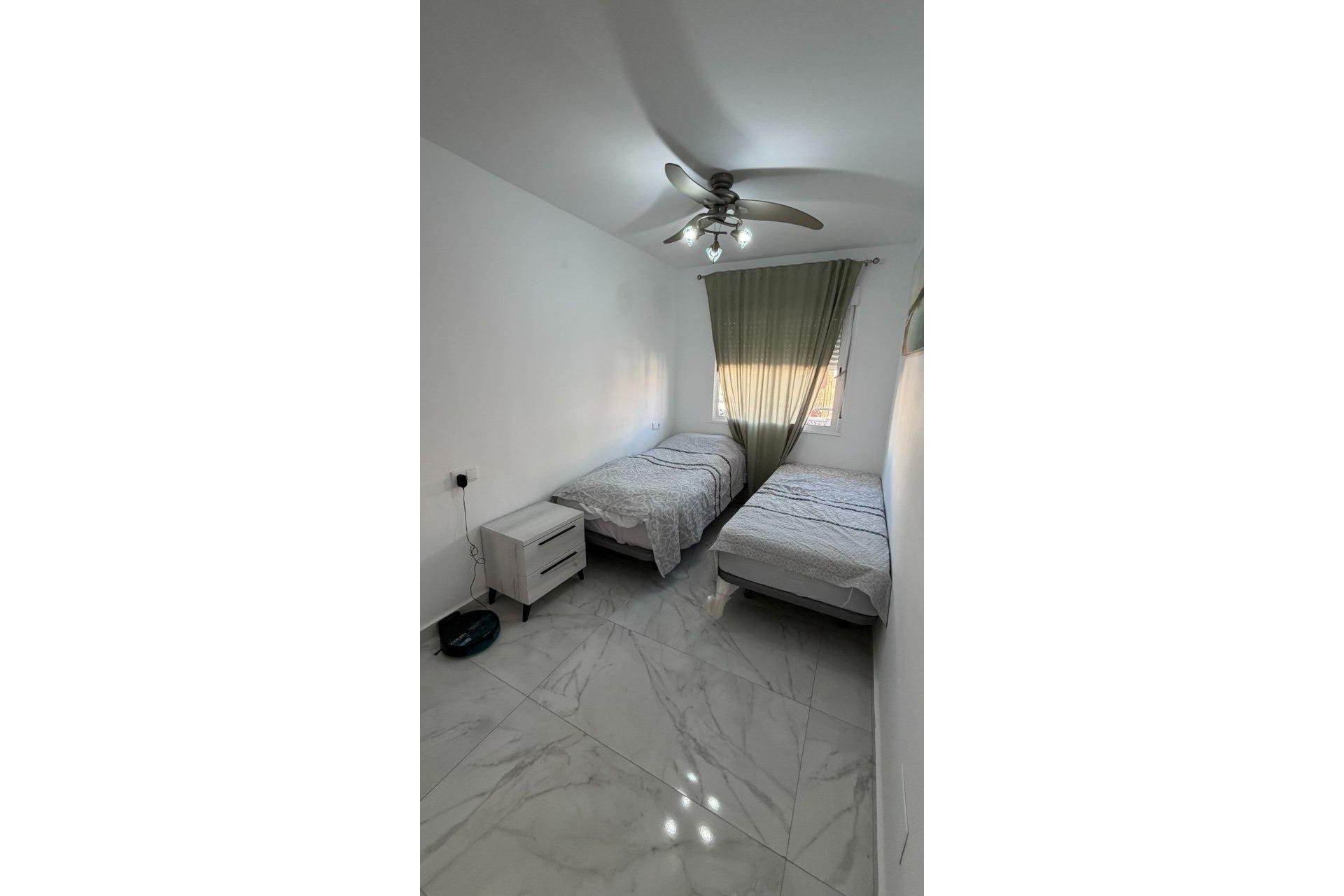 Revente - Appartement -
Torrevieja - Curva Del Palangre
