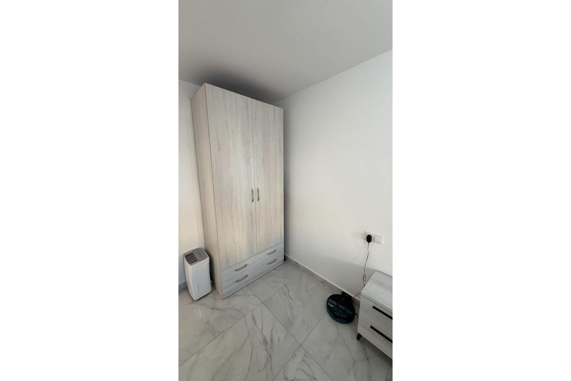 Revente - Appartement -
Torrevieja - Curva Del Palangre