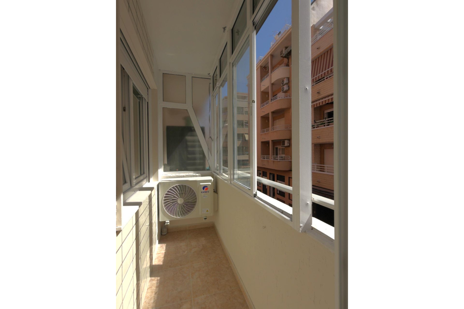 Revente - Appartement -
Torrevieja - Curva Del Palangre