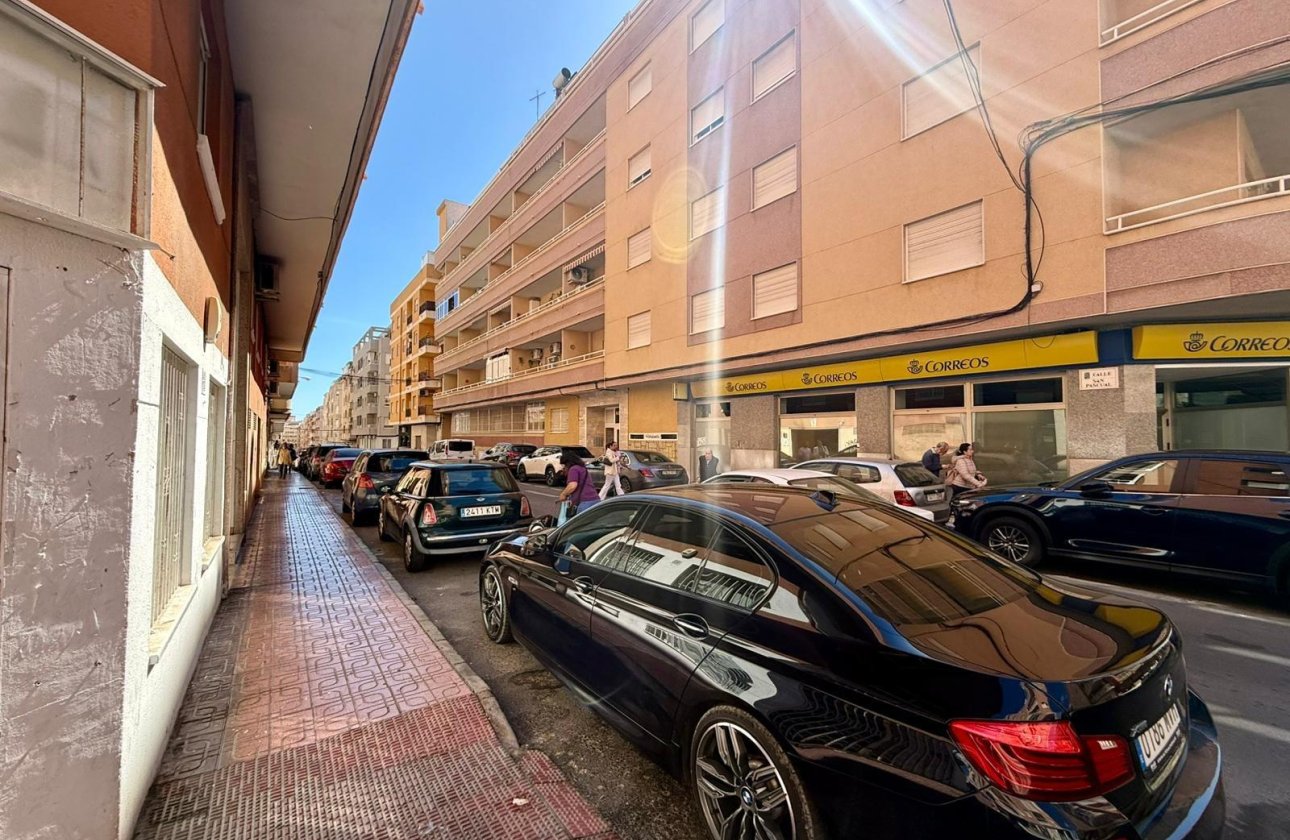 Revente - Appartement -
Torrevieja - Curva Del Palangre