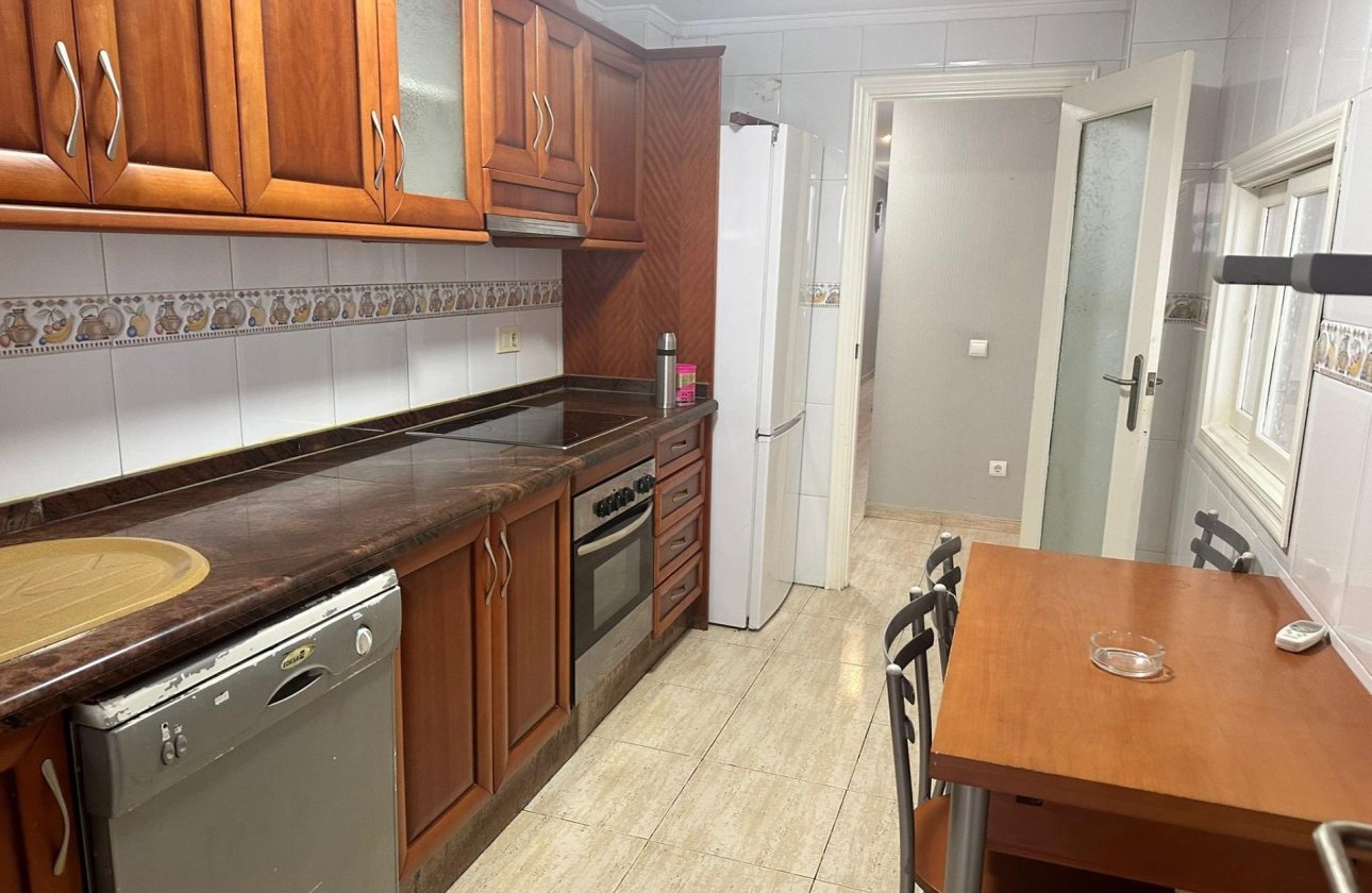 Revente - Appartement -
Torrevieja - El Acequión - Los Náufragos