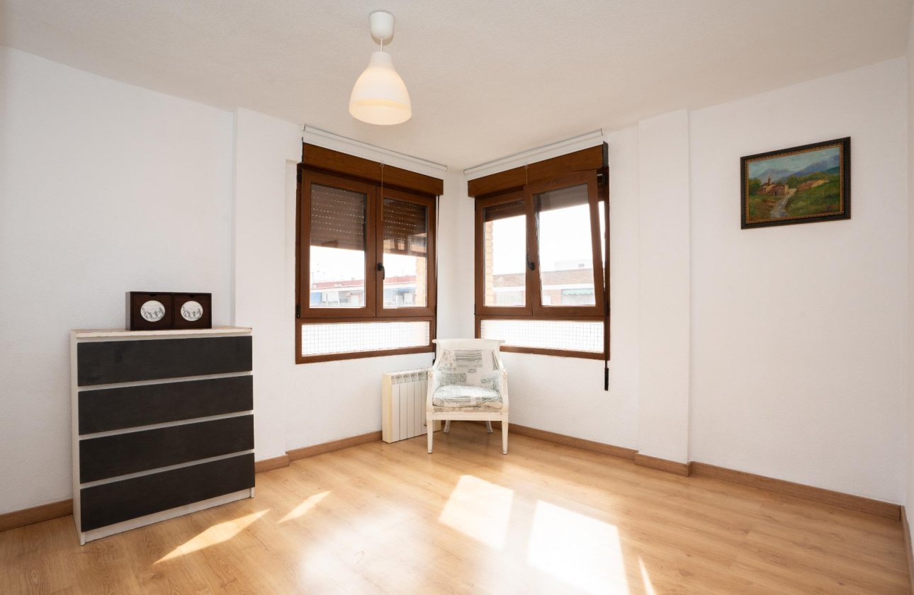 Revente - Appartement -
Torrevieja - El Acequión - Los Náufragos