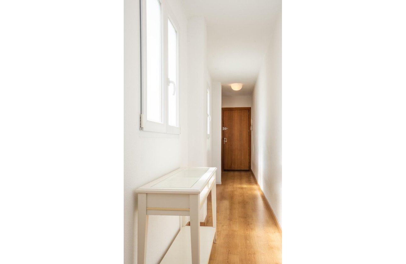 Revente - Appartement -
Torrevieja - El Acequión - Los Náufragos