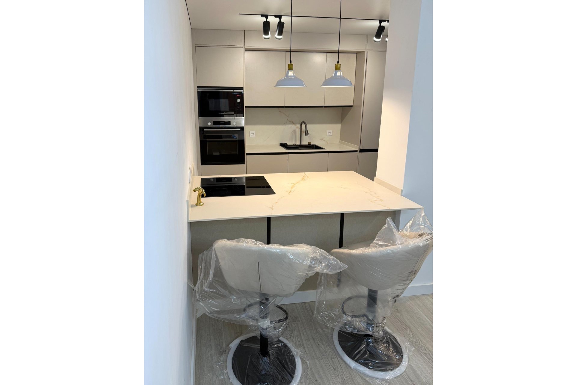 Revente - Appartement -
Torrevieja - El Acequión - Los Náufragos