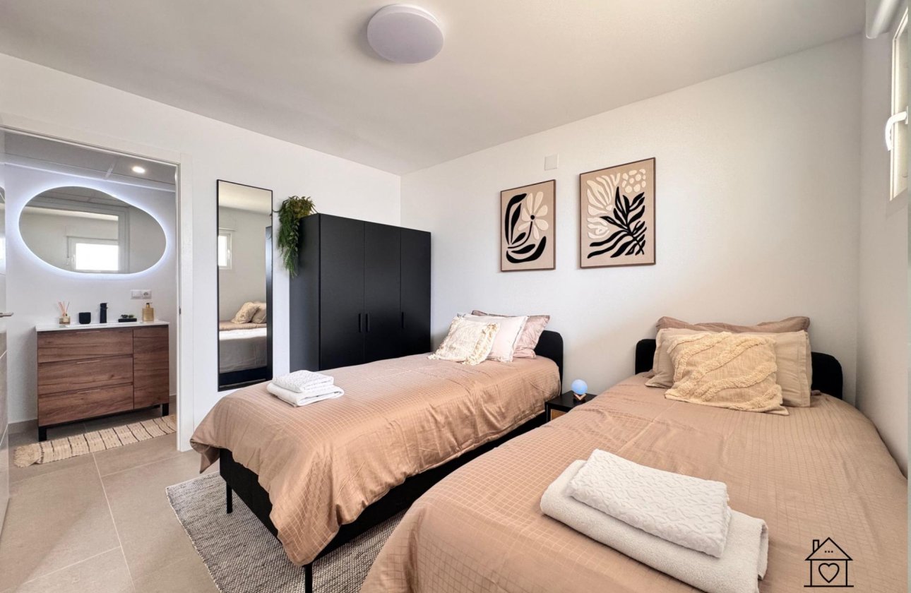 Revente - Appartement -
Torrevieja - El Acequión - Los Náufragos