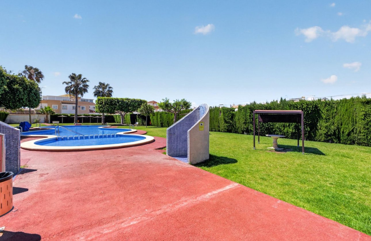 Revente - Appartement -
Torrevieja - El Limonar