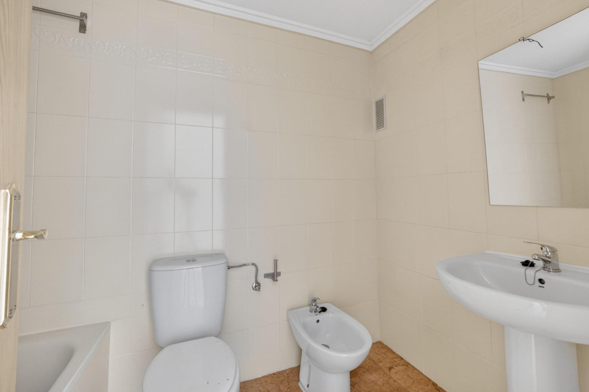 Revente - Appartement -
Torrevieja - El Limonar