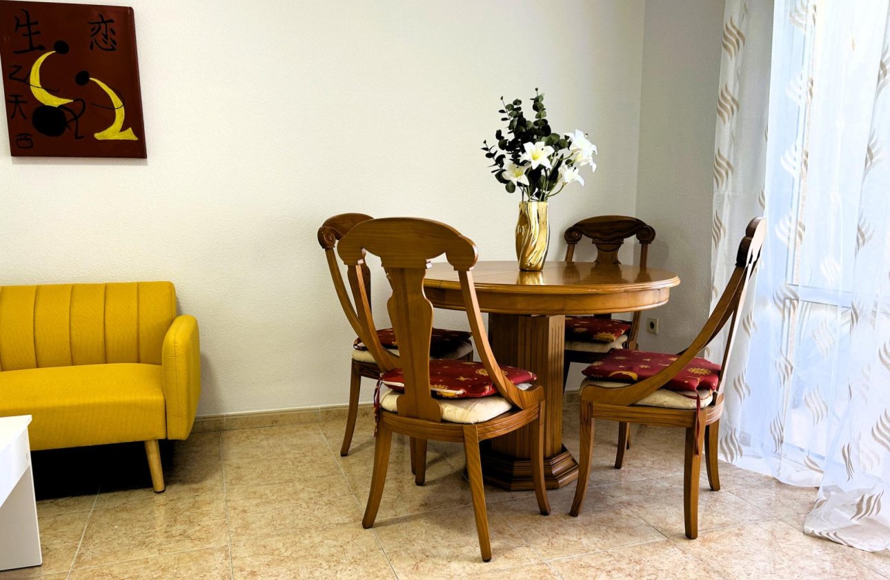 Revente - Appartement -
Torrevieja - El Molino