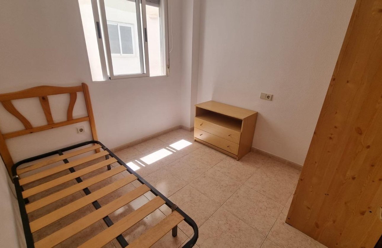 Revente - Appartement -
Torrevieja - El Molino