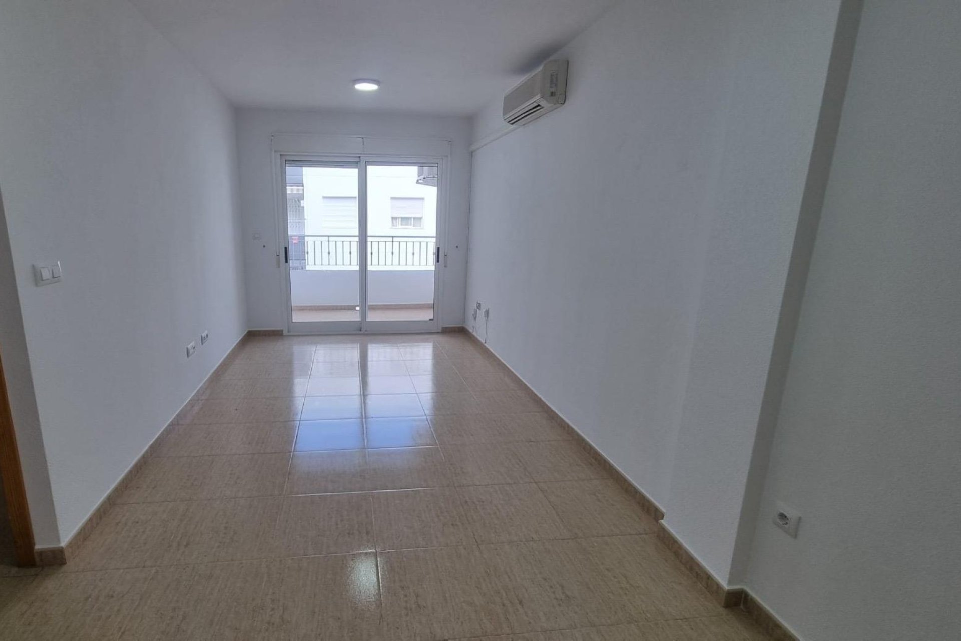 Revente - Appartement -
Torrevieja - El Molino