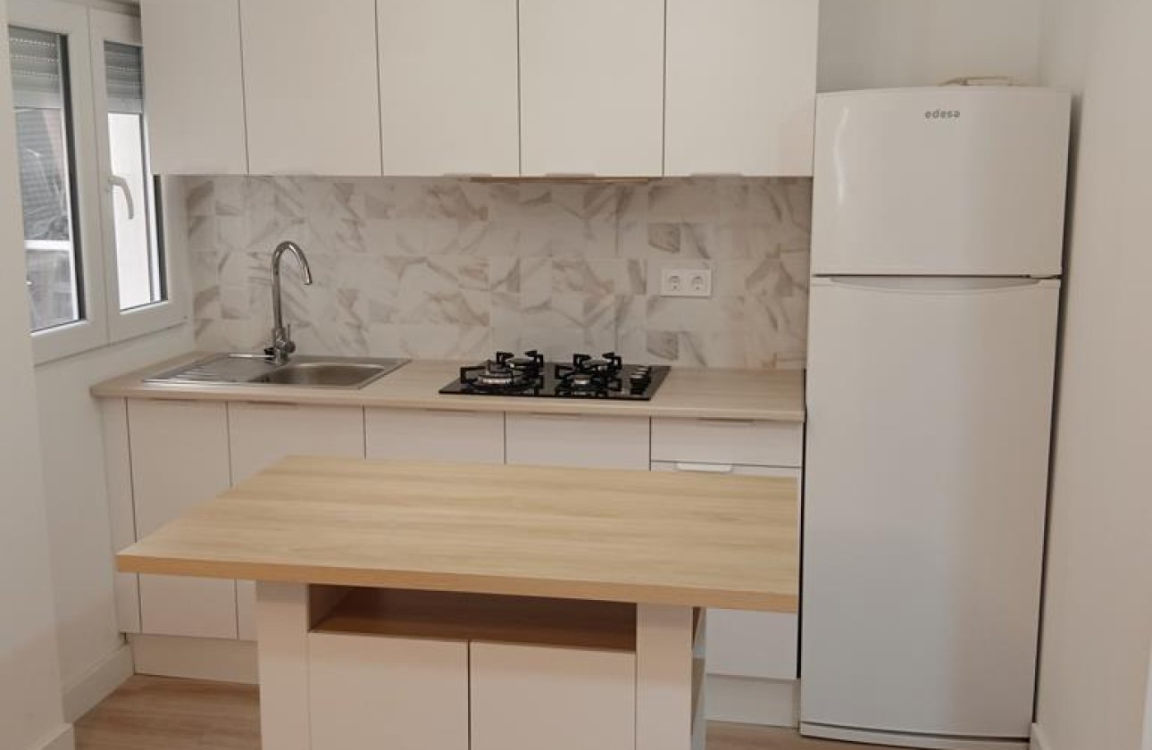 Revente - Appartement -
Torrevieja - El Molino