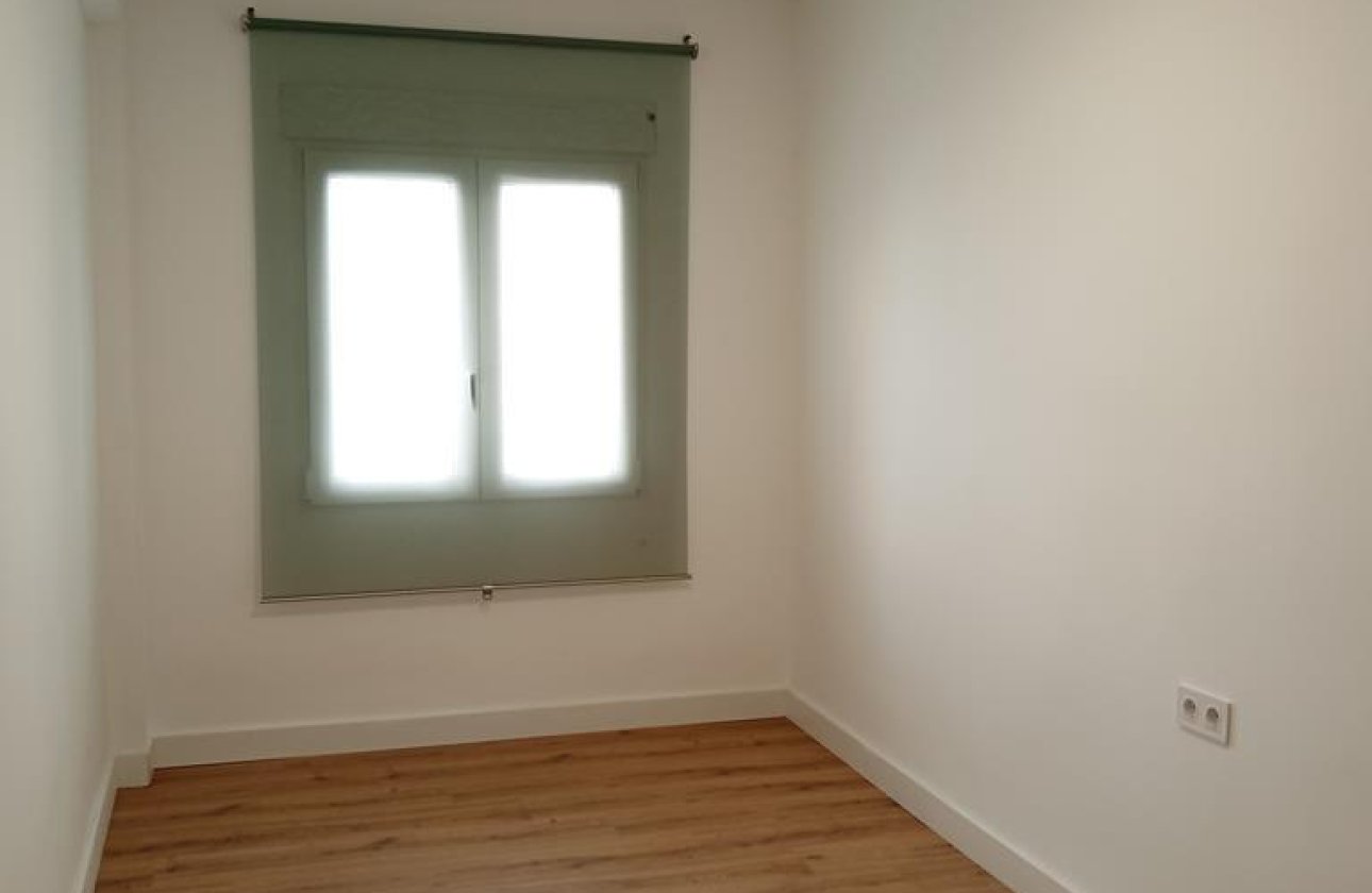 Revente - Appartement -
Torrevieja - El Molino