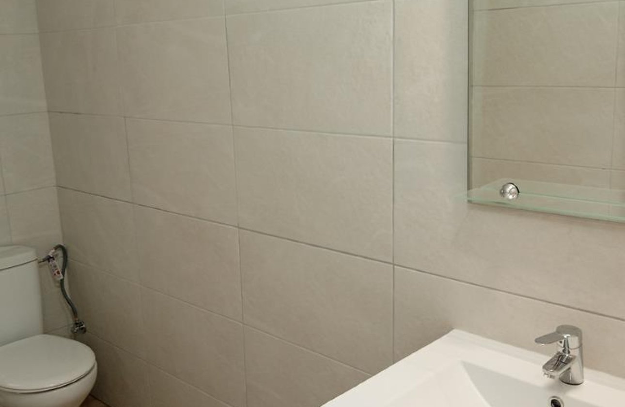 Revente - Appartement -
Torrevieja - El Molino