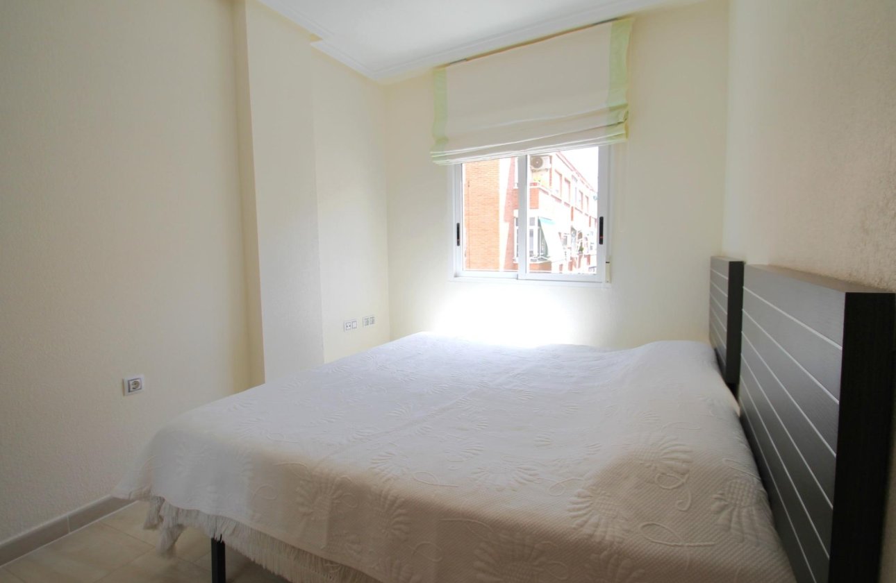 Revente - Appartement -
Torrevieja - El Molino