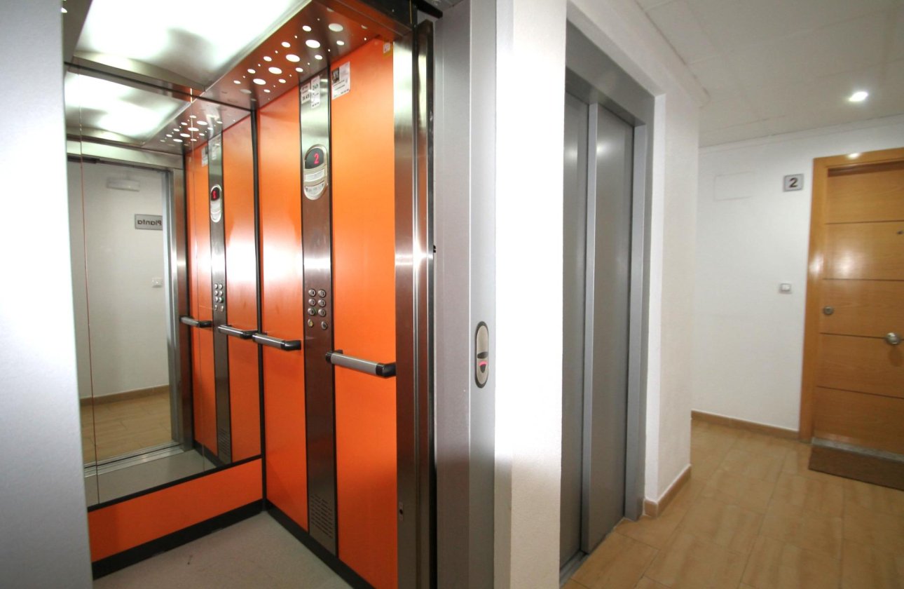 Revente - Appartement -
Torrevieja - El Molino