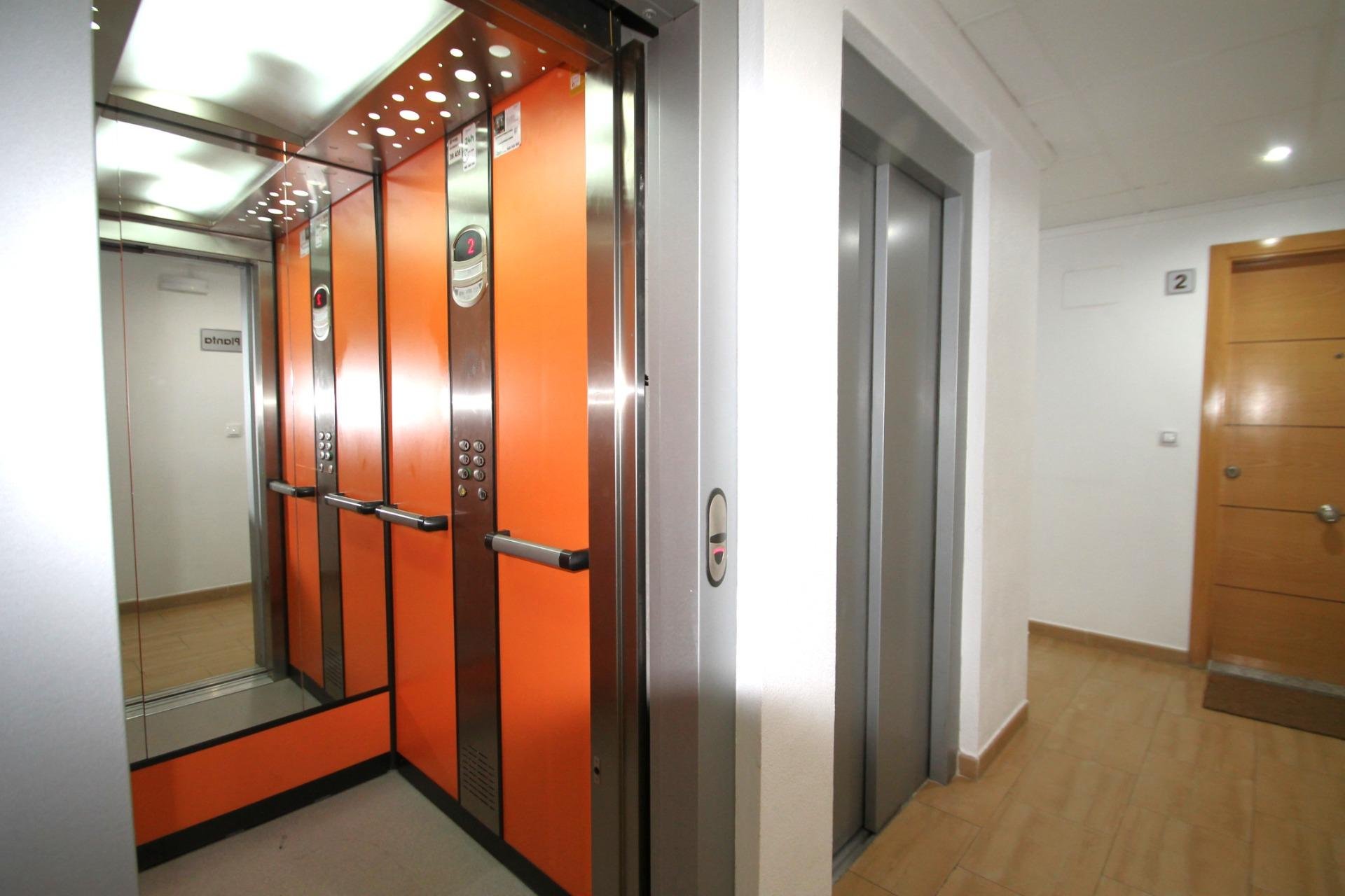 Revente - Appartement -
Torrevieja - El Molino