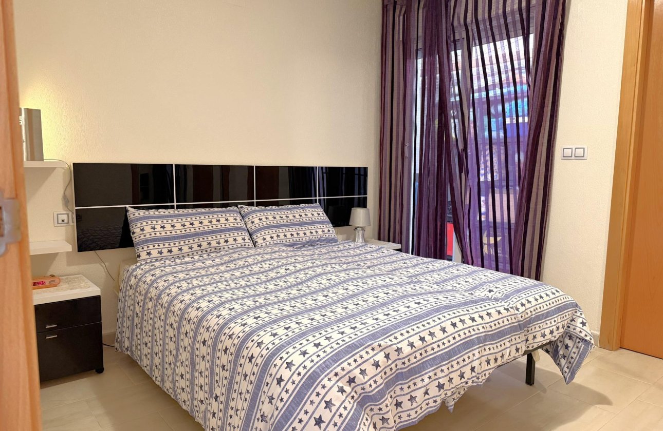 Revente - Appartement -
Torrevieja - El Molino