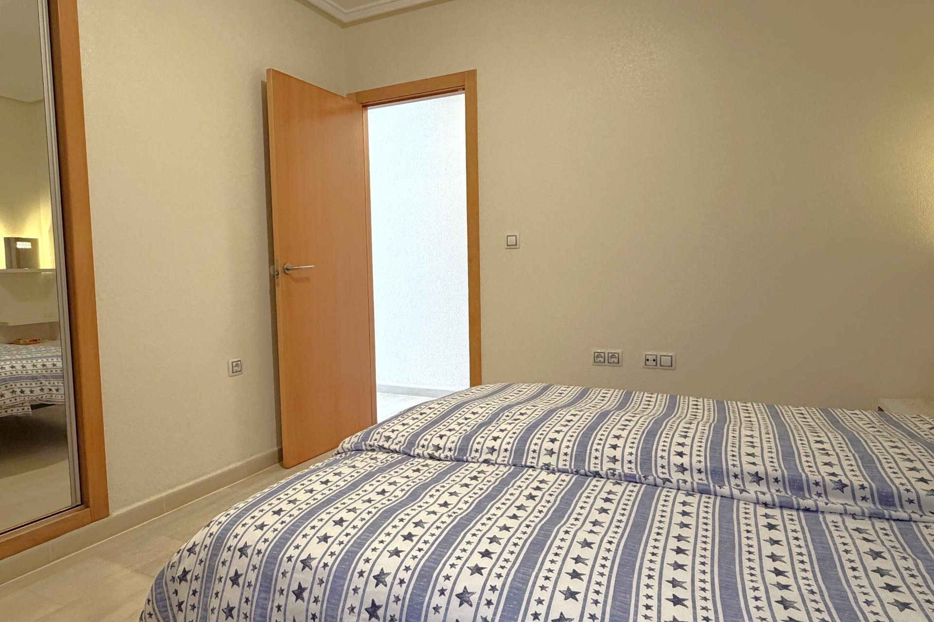 Revente - Appartement -
Torrevieja - El Molino