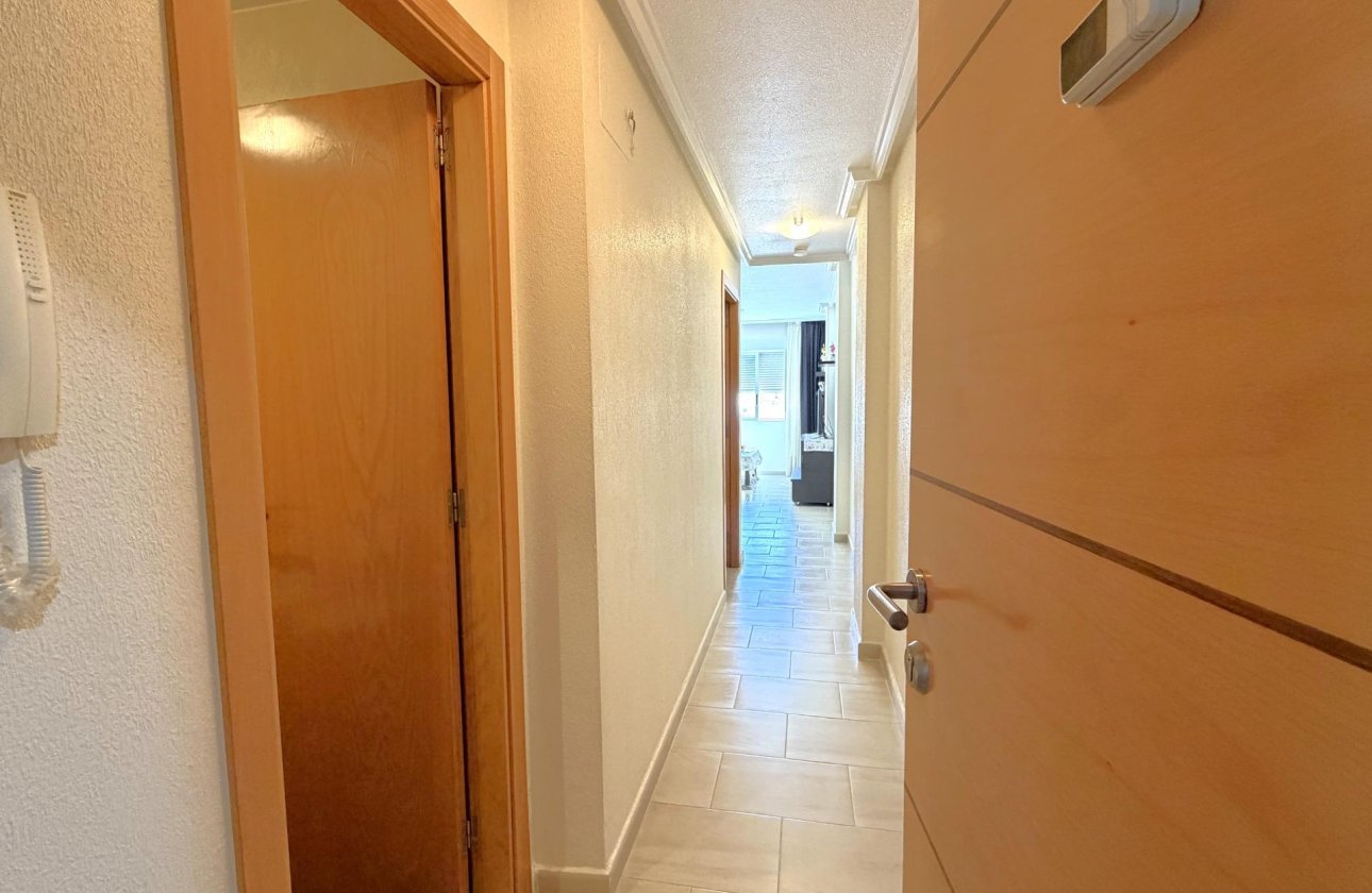 Revente - Appartement -
Torrevieja - El Molino