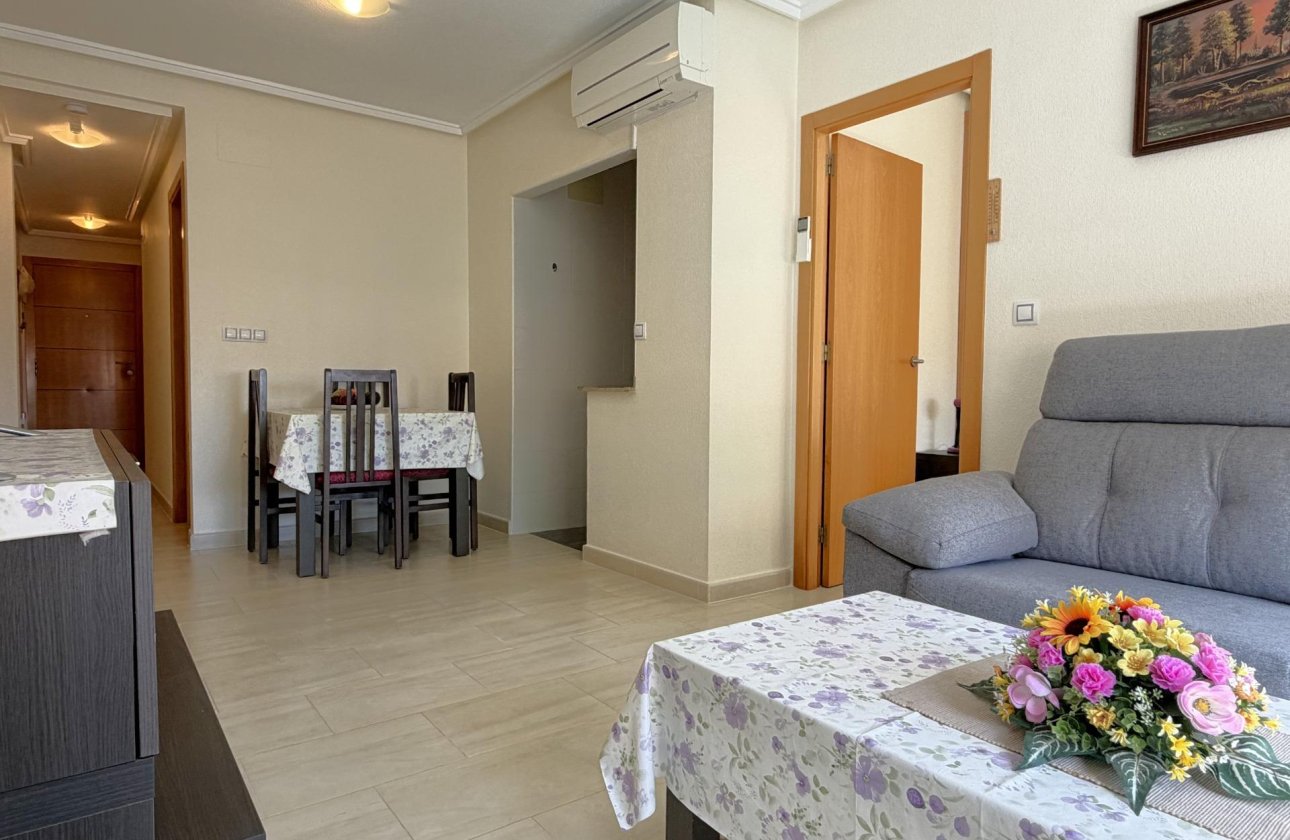 Revente - Appartement -
Torrevieja - El Molino