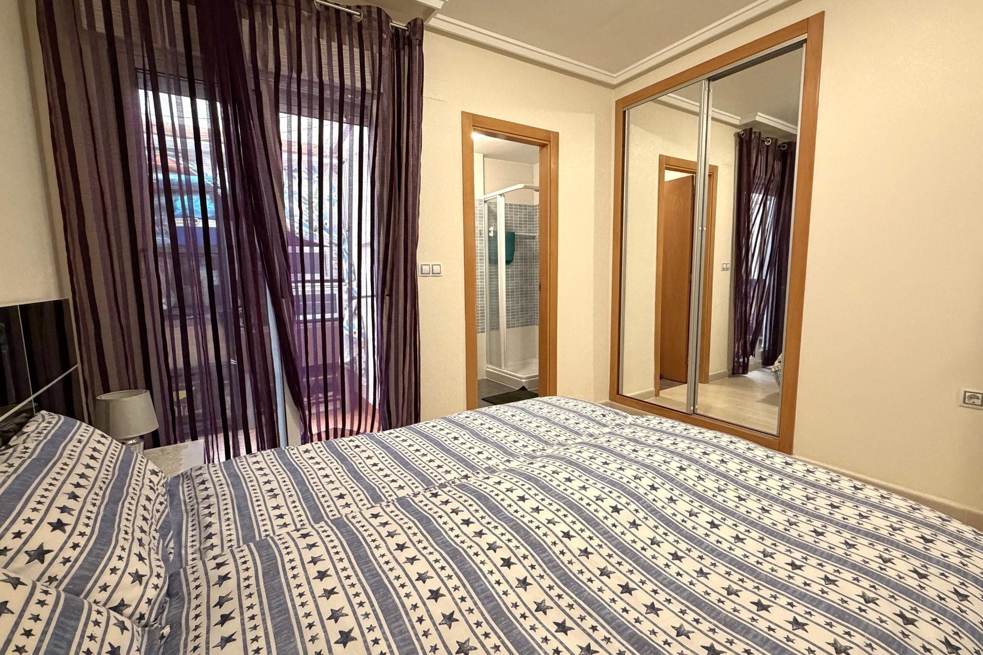 Revente - Appartement -
Torrevieja - El Molino