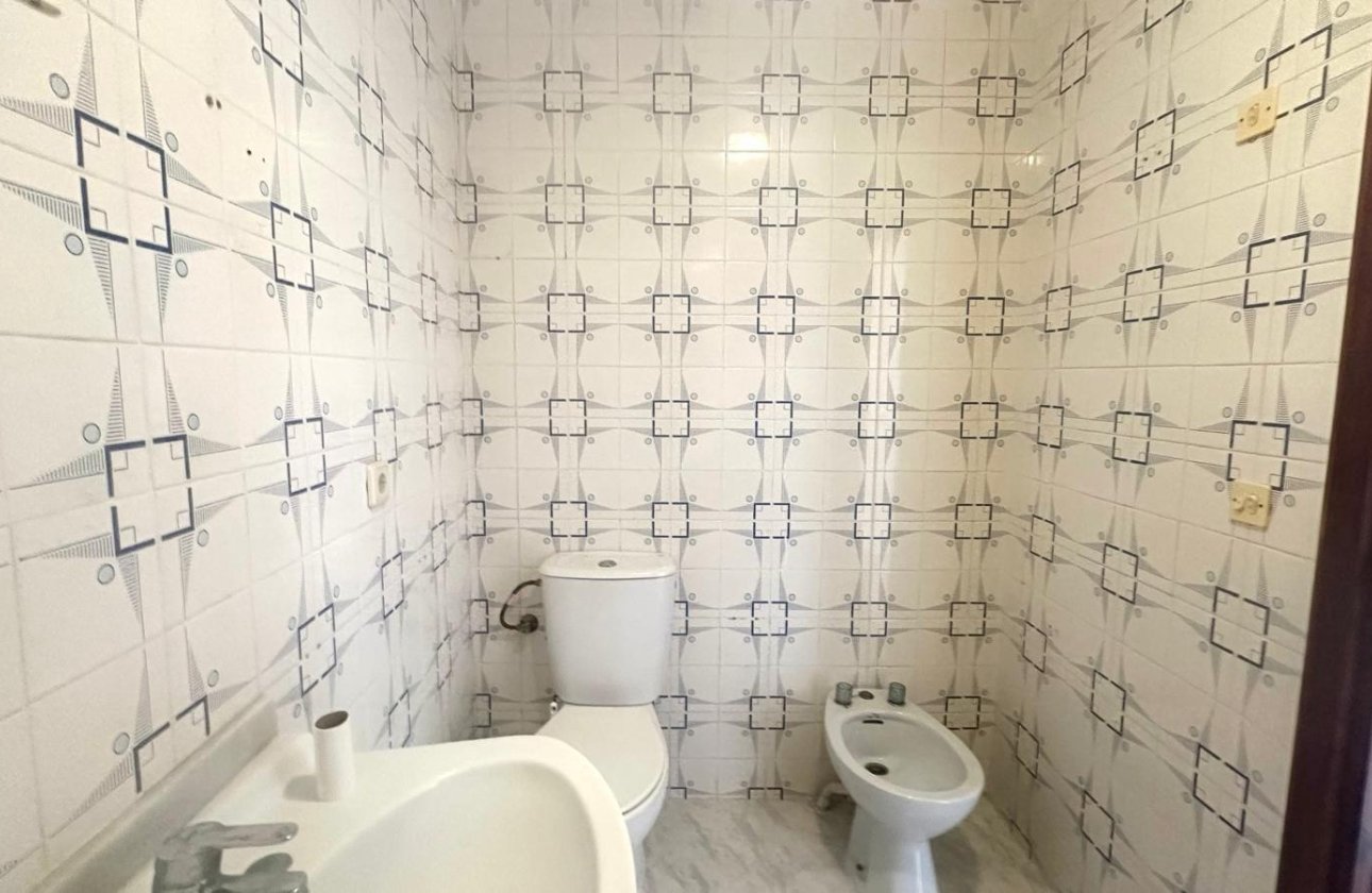 Revente - Appartement -
Torrevieja - Estacion De Autobuses