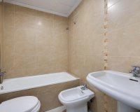 Revente - Appartement -
Torrevieja - Estacion De Autobuses