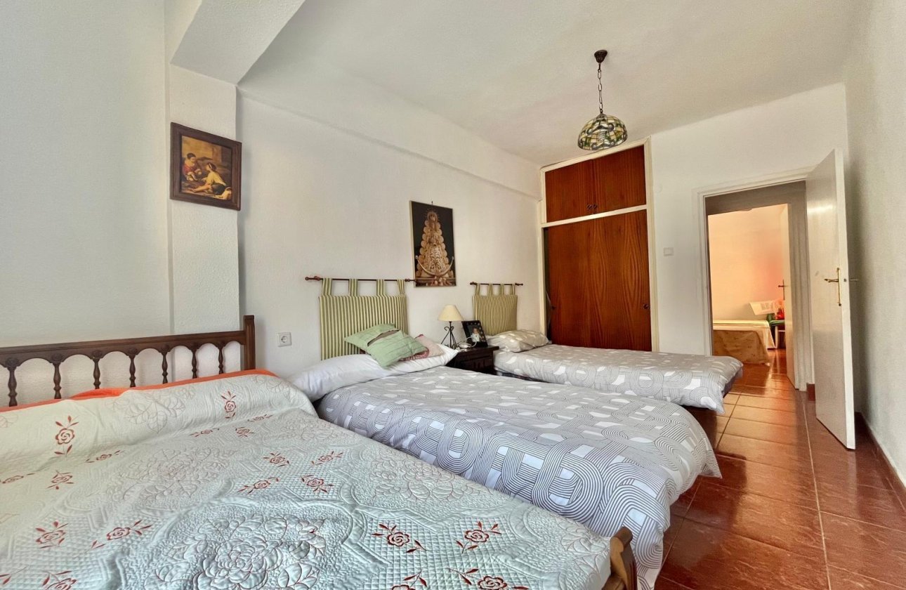 Revente - Appartement -
Torrevieja - Estacion De Autobuses