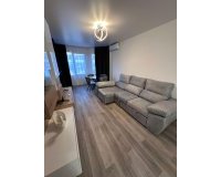 Revente - Appartement -
Torrevieja - Estacion De Autobuses