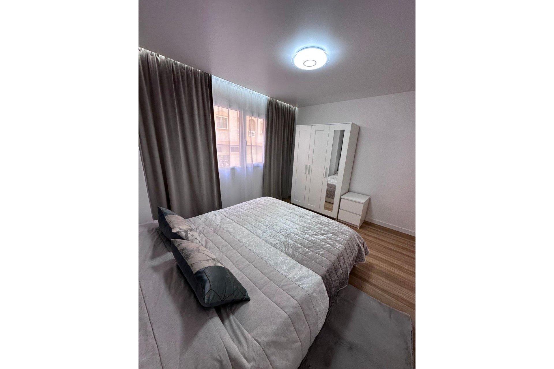 Revente - Appartement -
Torrevieja - Estacion De Autobuses