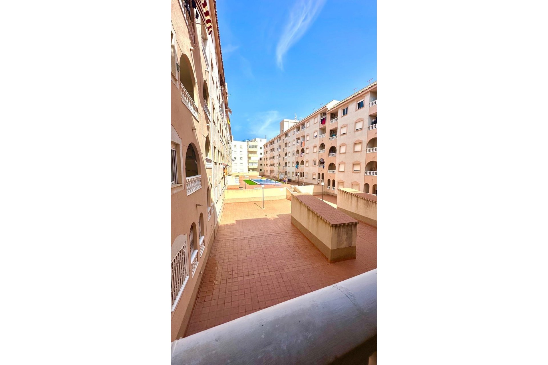 Revente - Appartement -
Torrevieja - Estacion De Autobuses