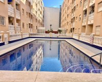 Revente - Appartement -
Torrevieja - Estacion De Autobuses