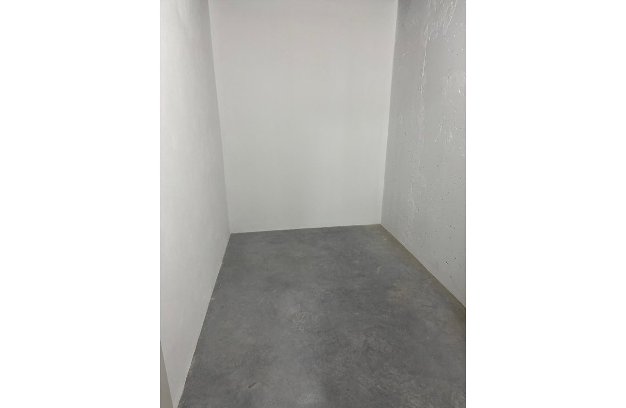 Revente - Appartement -
Torrevieja - Estacion De Autobuses