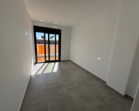 Revente - Appartement -
Torrevieja - Estacion De Autobuses