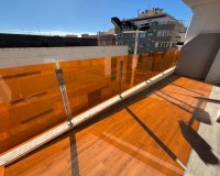 Revente - Appartement -
Torrevieja - Estacion De Autobuses