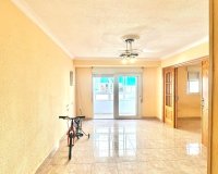 Revente - Appartement -
Torrevieja - Estacion De Autobuses