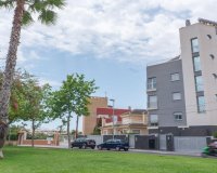 Revente - Appartement -
Torrevieja - Estacion De Autobuses