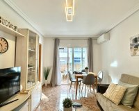 Revente - Appartement -
Torrevieja - Estacion De Autobuses