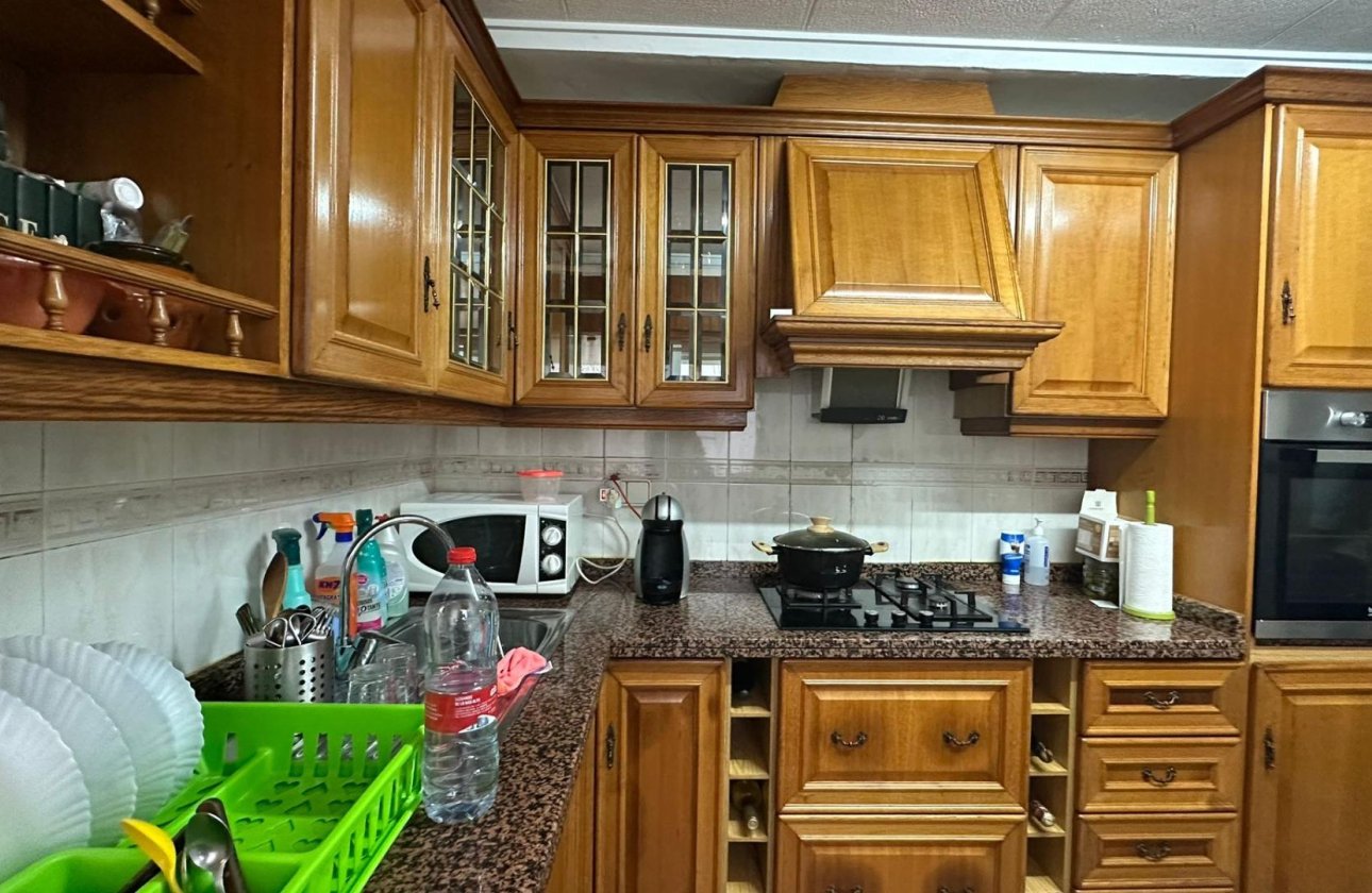 Revente - Appartement -
Torrevieja - Estacion De Autobuses